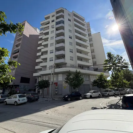 Belleview 11 *