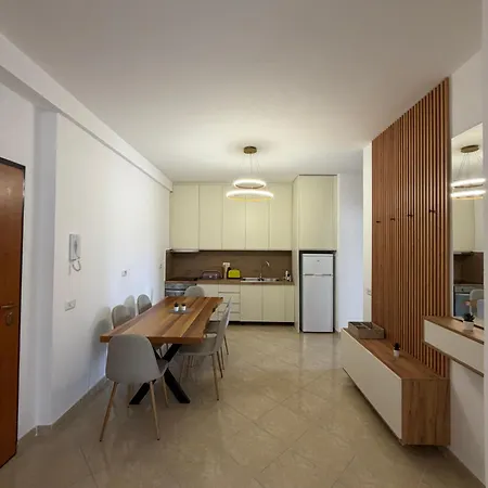 Belleview 11 *
